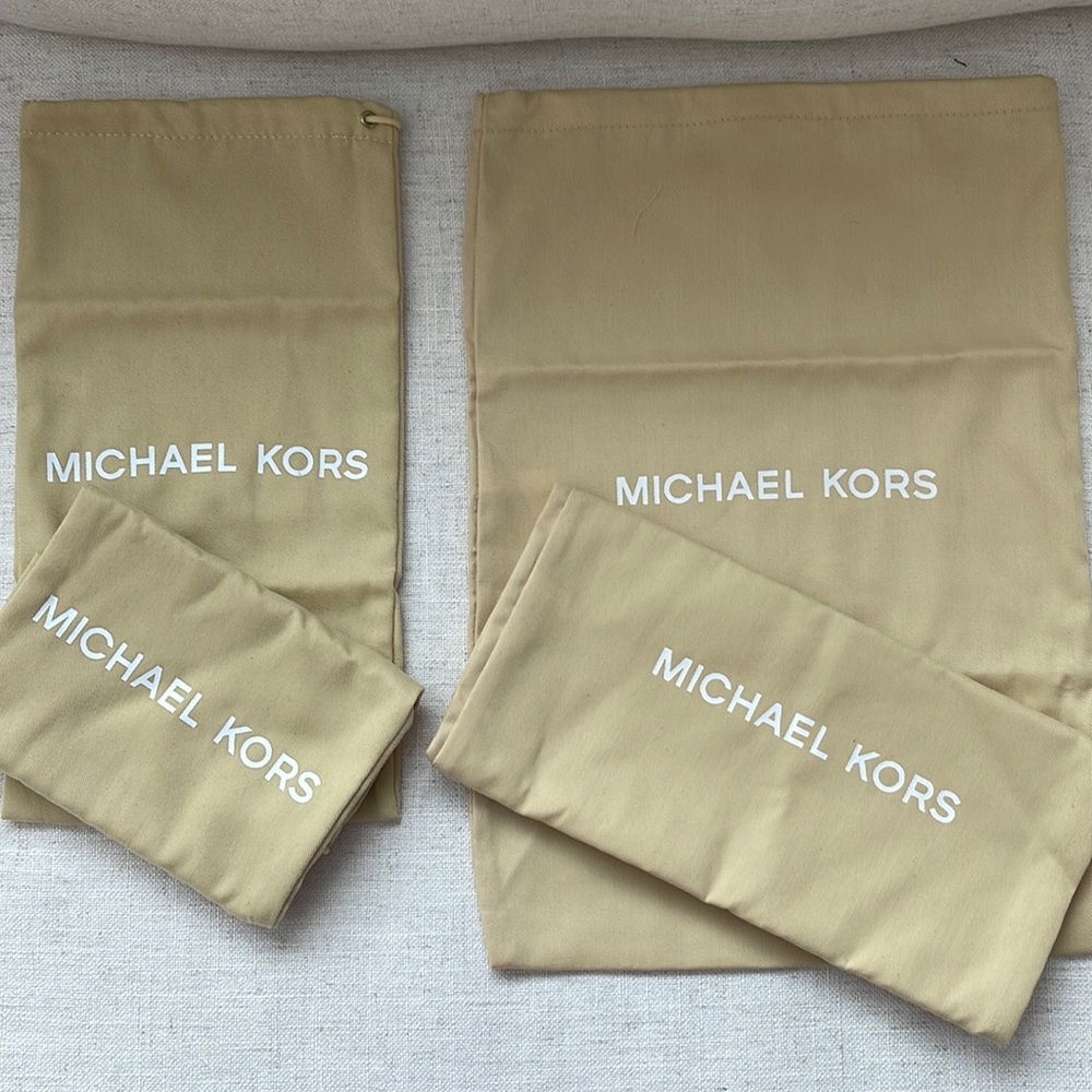 4pk Michael Kors Dust bags